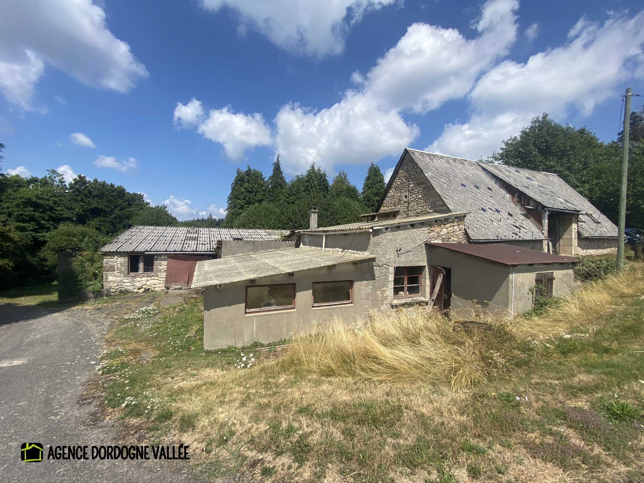 GRANGE ET BATIMENTS ARTISANAUX